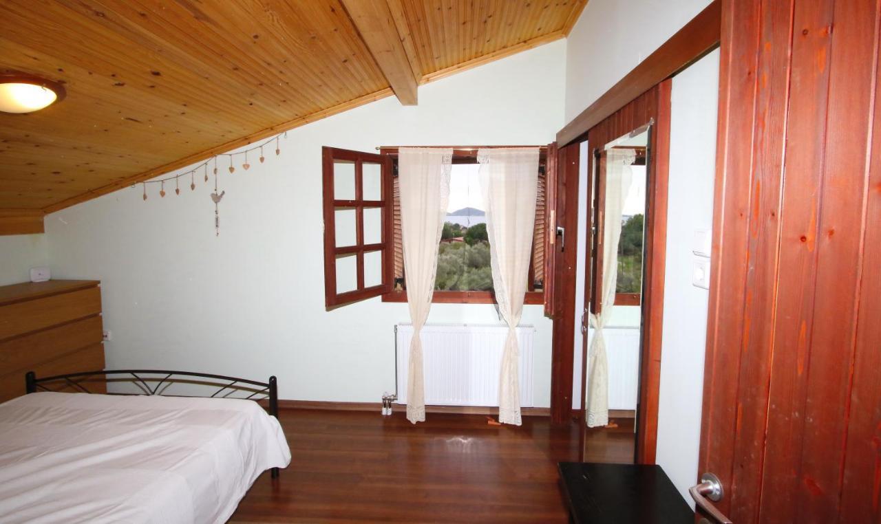 Pantso Villa Nea Iraklitsa Exterior foto